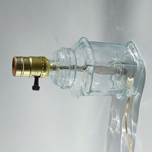 Vintage Levinton Glass Lamp